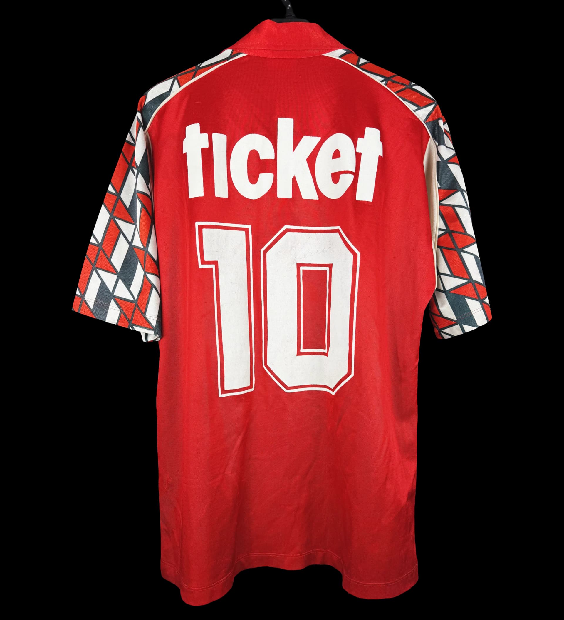 announcements/a8b924c4-0888-4f9c-a75a-ff43d4fa0f23/1786460126474-mudar-fundo-lima-37.webp
