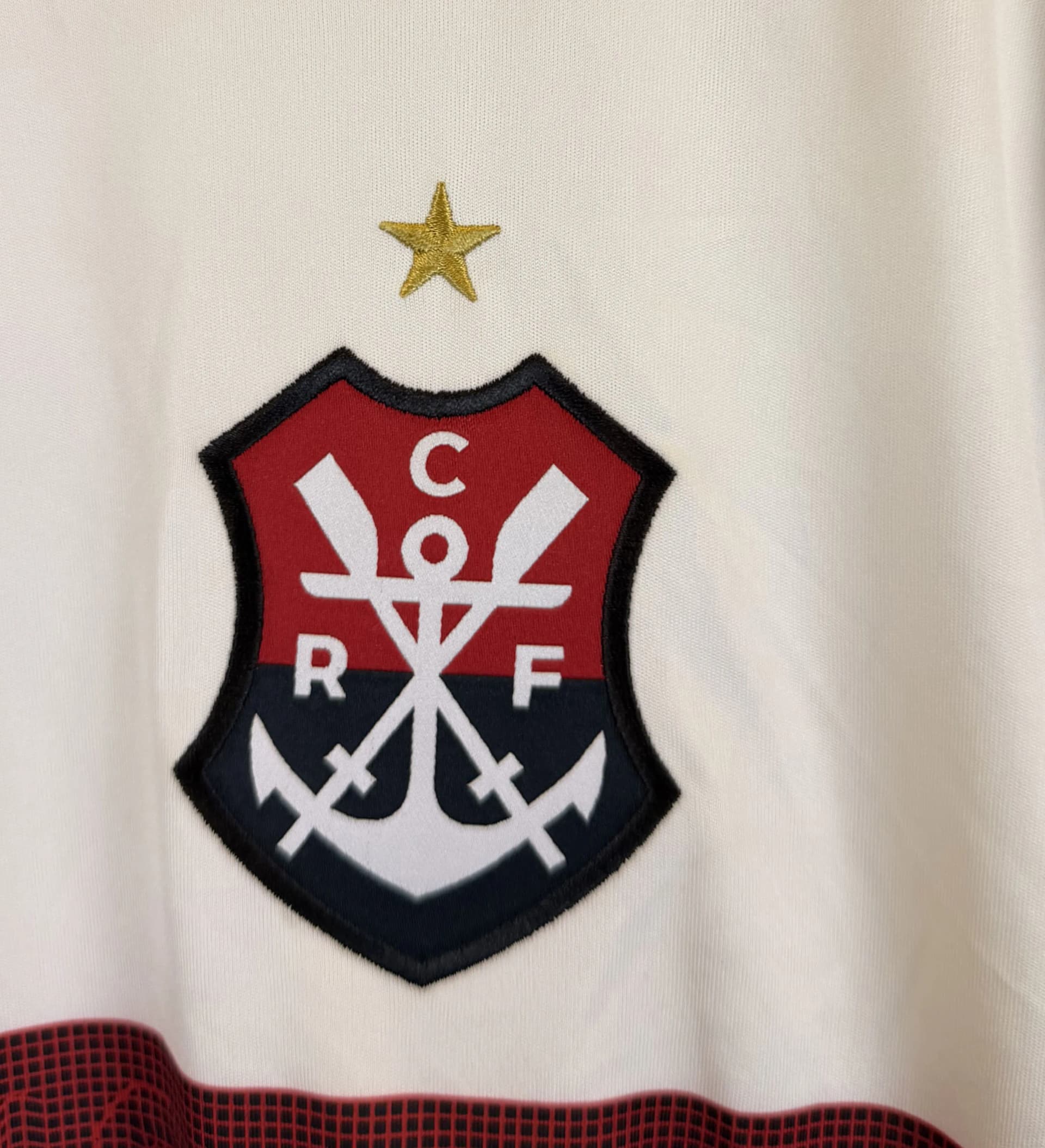 announcements/244d9a83-9796-4705-8fe6-9b6b696b86da/1786540712438-camisa-flamengo-rodinei-2019-preparada-3.webp