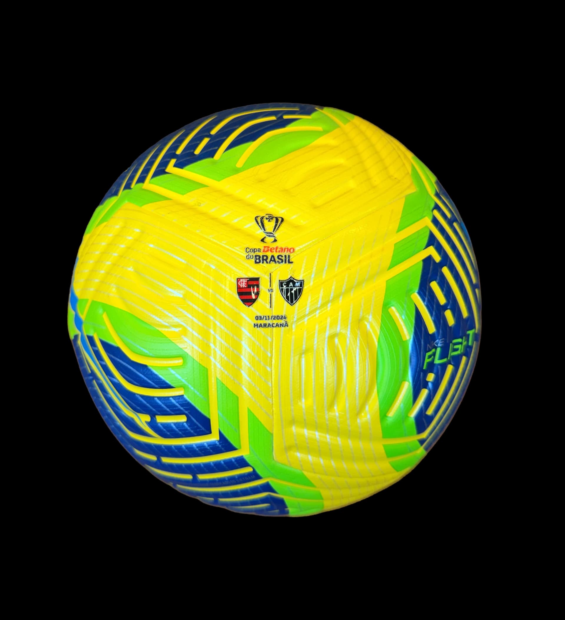 announcements/2b4b78fa-54b8-464d-b882-3a6fd1133b43/1786468036296-bola-jogo-ida-final-copa-do-brasil-2024.webp