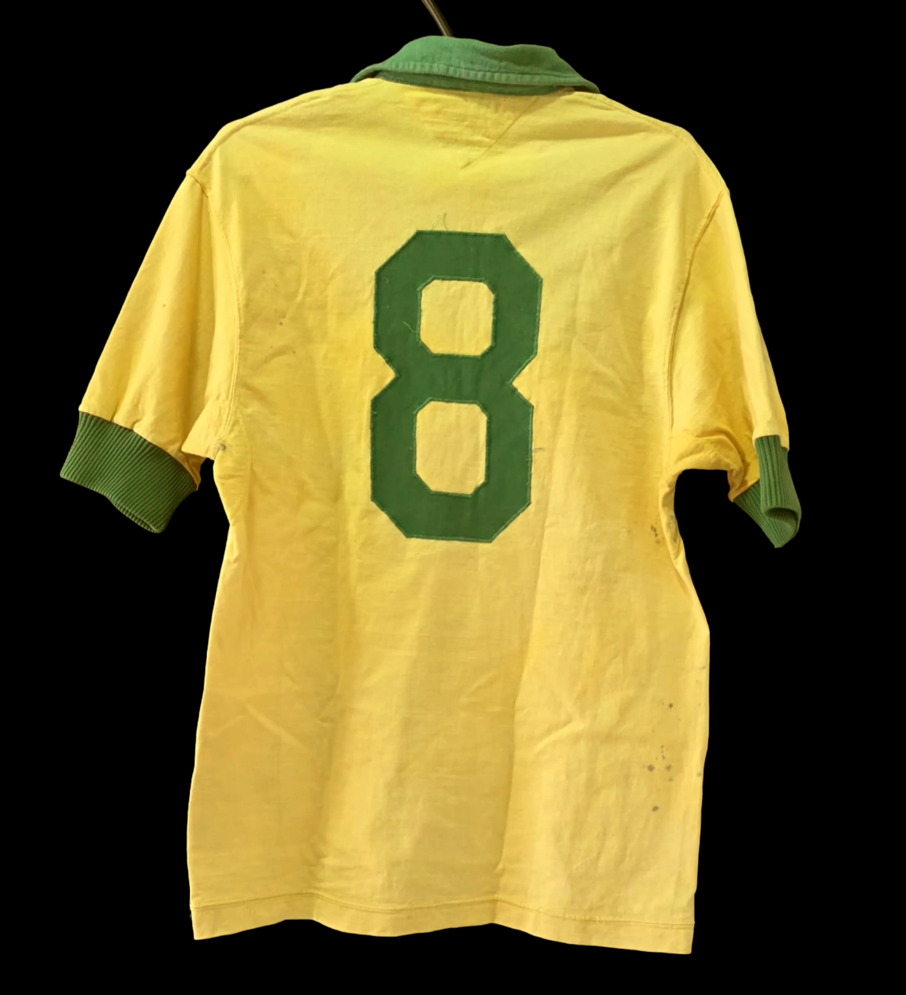 announcements/3693da3a-b4b2-4c9c-bf44-02273098b37d/1785328213846-camisa-brasil-gerson-copa-do-mundo-1970-usada-costas.webp
