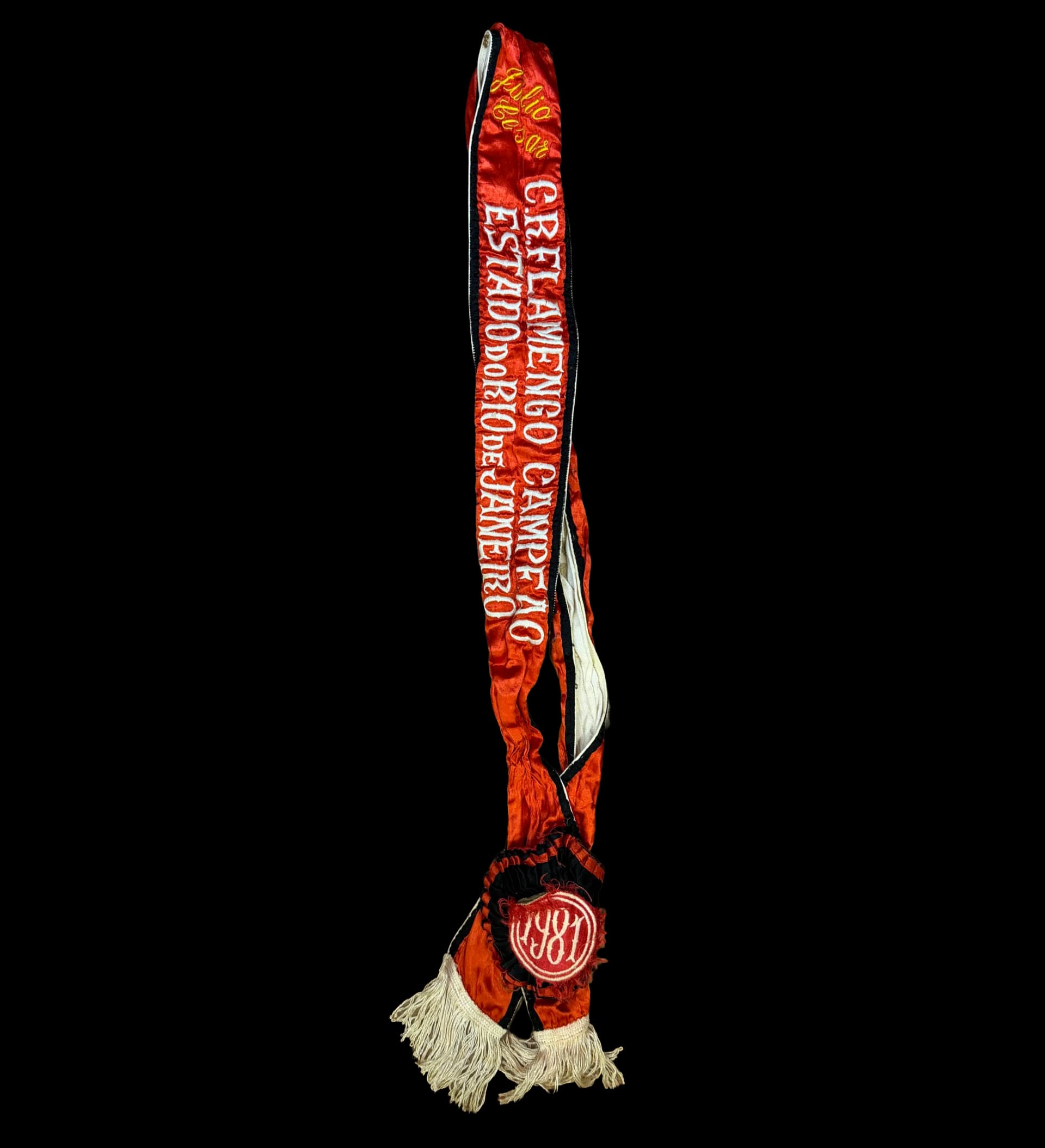 announcements/4f4049b3-4805-414a-ba2a-d9744311242b/1786467124566-faixa-flamengo-campeao-estadual-1981.webp