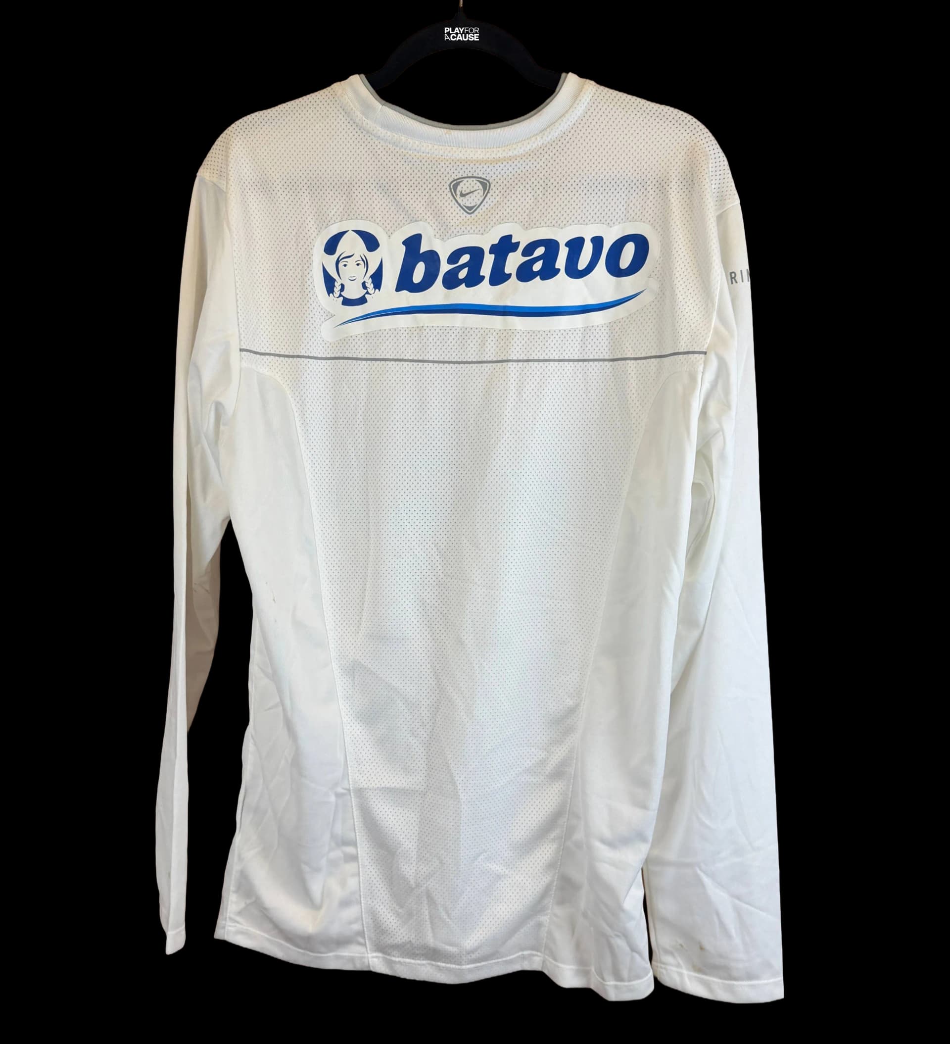 announcements/56249ab9-527c-4411-912b-34fe2d71b2ee/1786463707294-camisa-manga-longa-corinthians-2009-autografada-ronaldo-fenomeno-2.webp