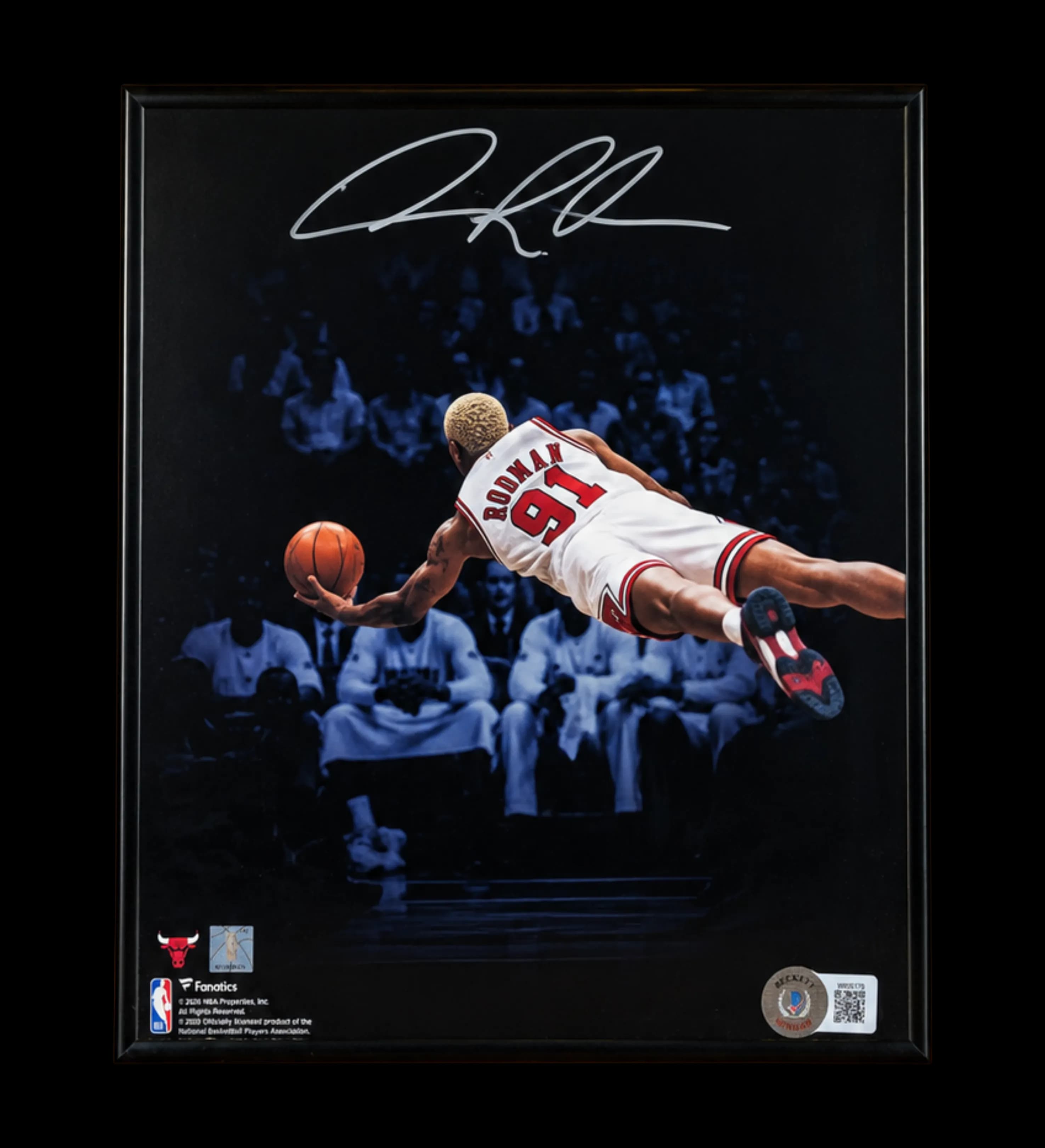 announcements/5b1885ad-df95-4a6c-bc77-76b6244ce749/1785425498728-quadro-50x40-denis-rodman-91-autografado-1.webp