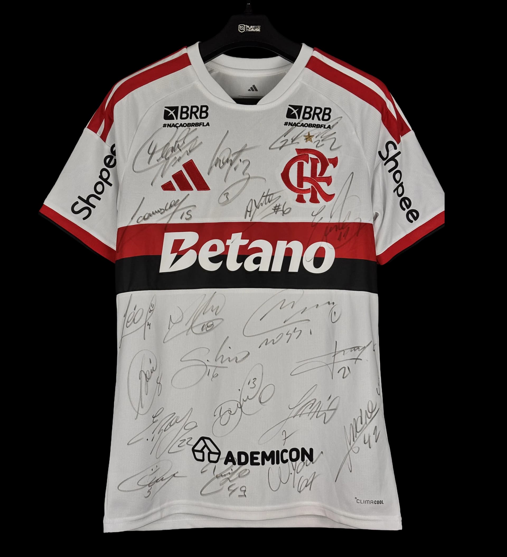 announcements/87bd5cb4-a805-4139-82a9-72a7cc605718/1786130925332-camisa-flamengo-leo-ortiz-3-autografada-1.webp