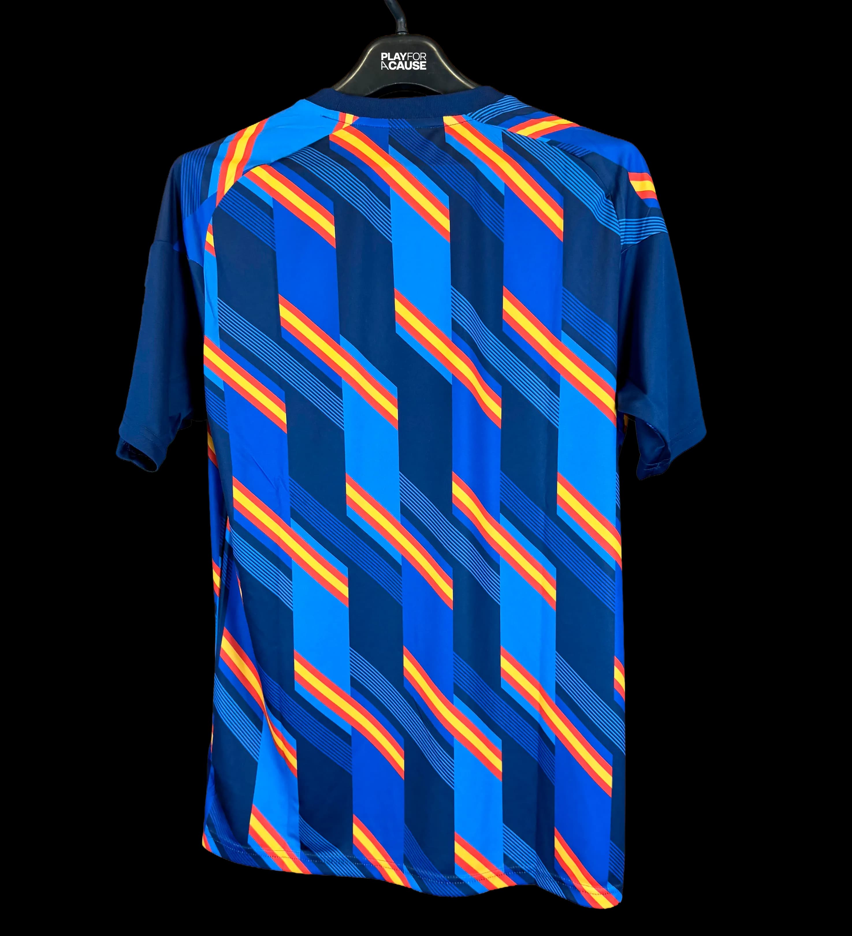 announcements/9deaa2e2-a6e2-46d0-9b2f-1a2ad64684fb/1785366782649-Camisa-Aquecimento-Espanha-Copa-2026-Autografada-Elenco-Campeao-Costas.webp