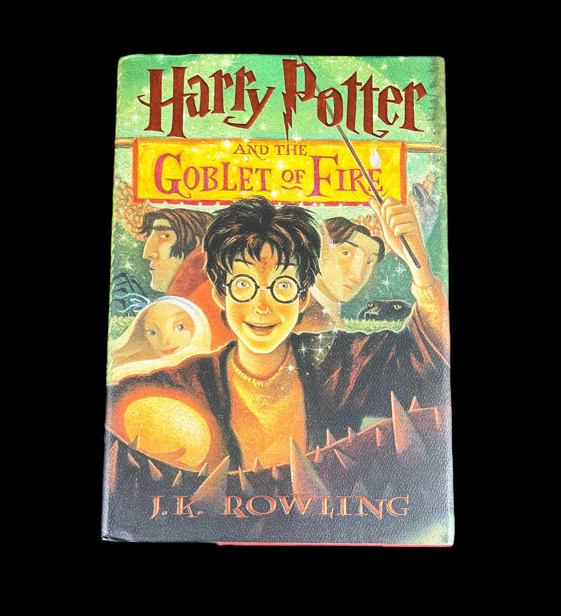 announcements/aa0cbcdf-e402-416b-a21a-956ffcbc9939/1785118495146-Livro---Harry-Potter-and-the-Goblet-of-Fire---Autografado-por-Daniel-Radcliffe---Certificação-Internacional-frente.webp