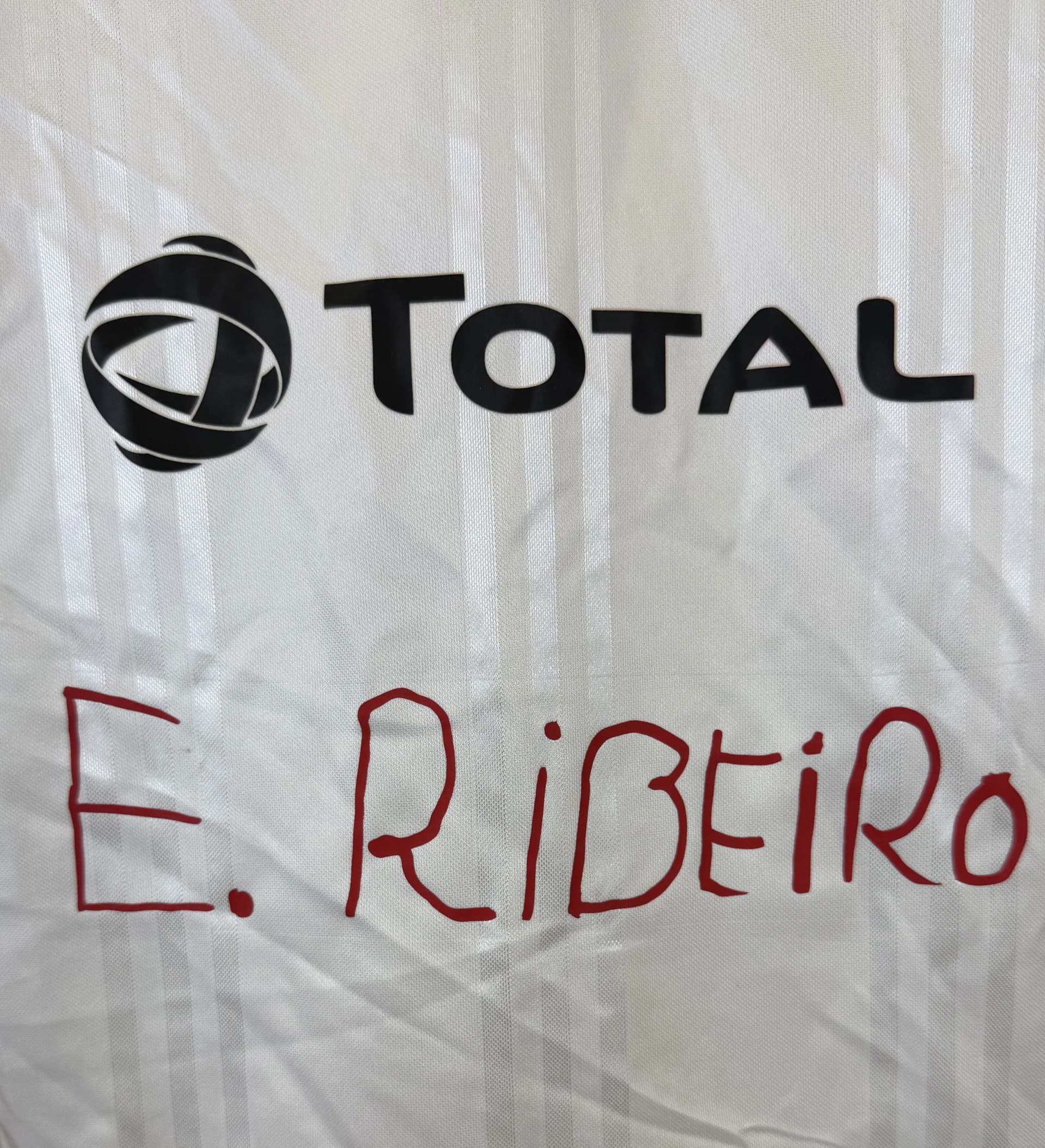 announcements/b2de577a-963d-4e52-8b19-04e75ad44c2d/1786542991746-camisa-flamengo-everton-ribeiro-dia-das-criancas-3.webp