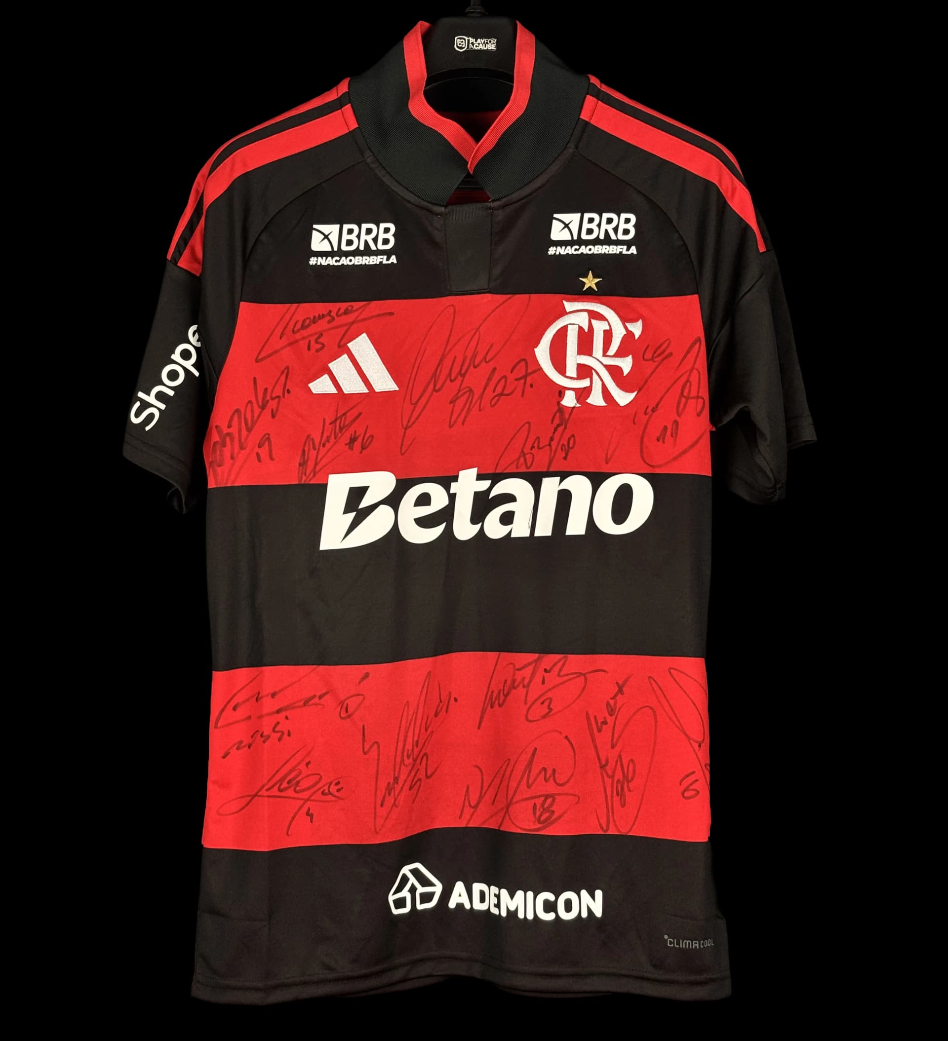 announcements/b2f23019-5a47-4f20-b1ec-db4bb824437a/1786130998007-camisa-flamengo-lucas-paqueta-autografada-1.webp