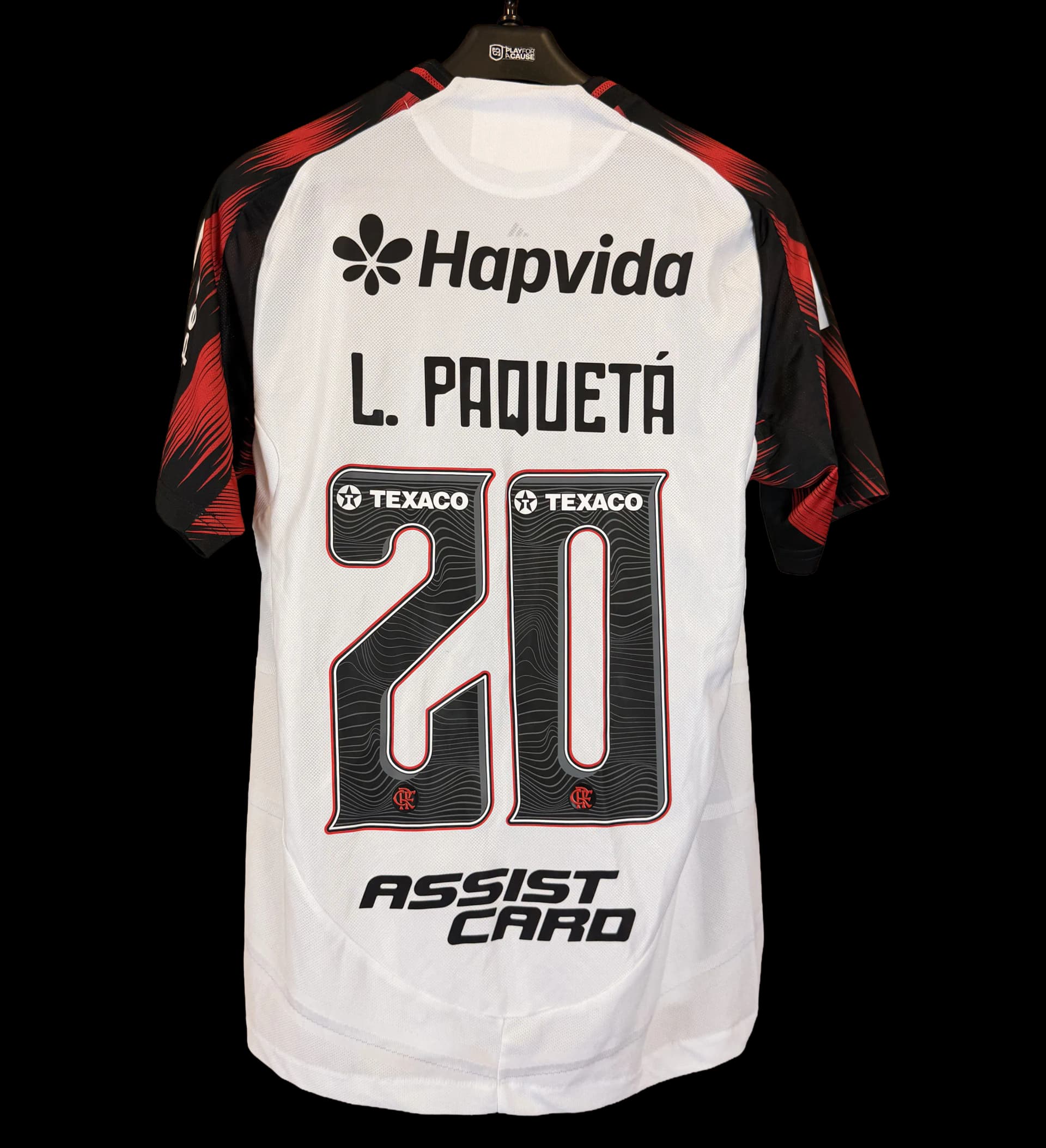 announcements/be425f31-6b35-4f04-9e1a-f6dd25882c12/1786542716207-camisa-flamengo-2026-paqueta-autografada-elenco-2.webp