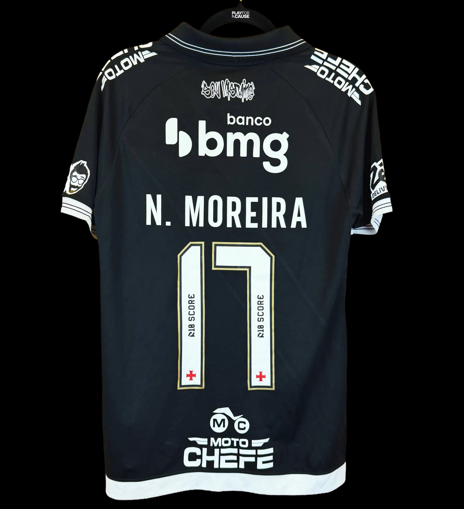 announcements/d60187a1-781b-43fa-8ed7-fda672e8d539/1786476641605-camisa-vasco-nuno-moreira-2025-preparada-2.webp