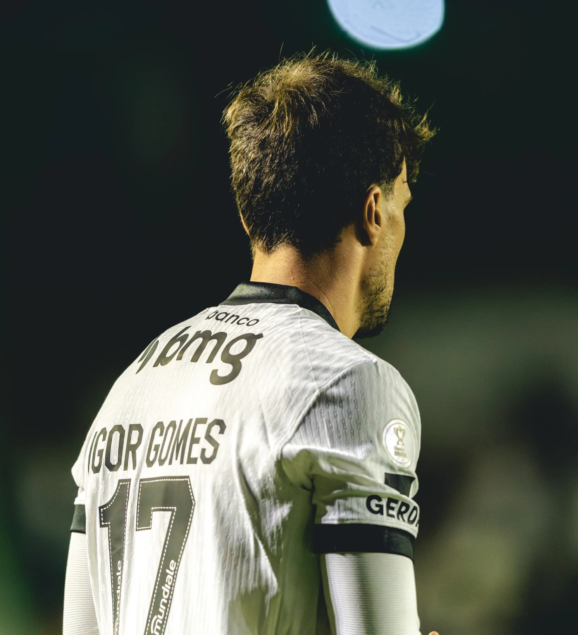 announcements/f91d5308-0626-41c0-a33a-e176998cd2bf/1785956813323-igor-gomes.webp